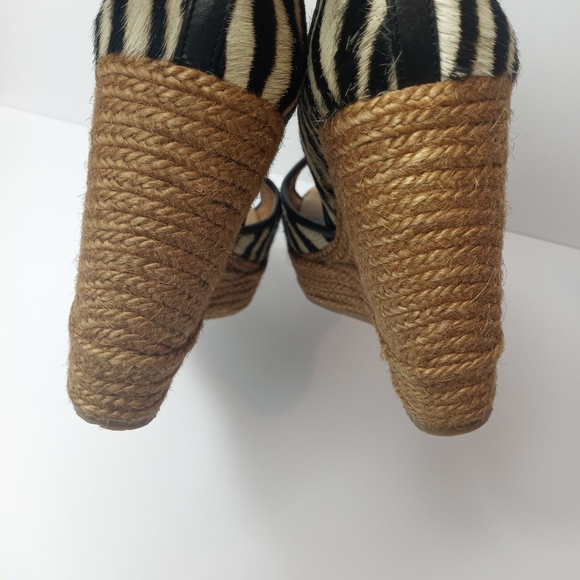 Paloma Barcelo Zebra Print Wedge - Picture 5 of 9